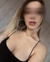 Avcılar Escort: Sarışın Bir Büyü İçinde Kaybolun